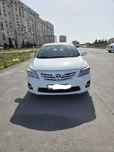 Toyota Corolla 2013, 223,456 km - 1.6 l - Bakı