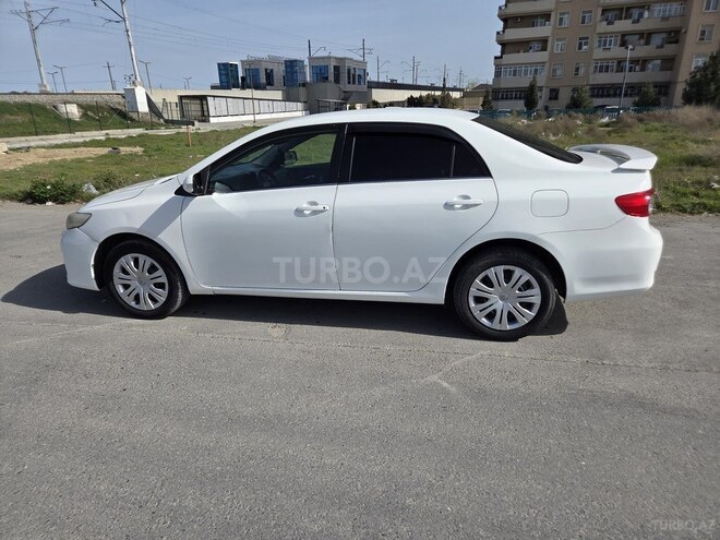Toyota Corolla 2013, 223,456 km - 1.6 l - Bakı