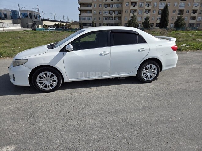 Toyota Corolla 2013, 223,456 km - 1.6 l - Bakı