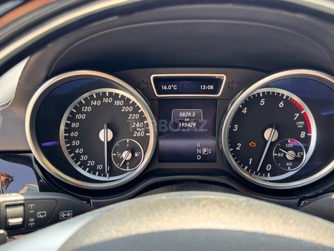 Mercedes GL 500 4MATIC 2013, 195,000 km - 4.7 l - Bakı