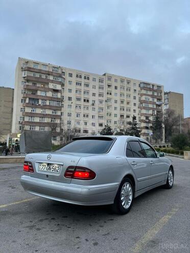 Mercedes E 270 2001, 434,673 km - 2.7 л - Bakı