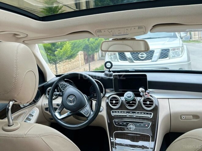 Mercedes C 300 2017, 60,000 km - 2.0 l - Bakı