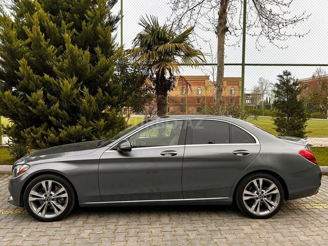 Mercedes C 300 2017, 60,000 km - 2.0 l - Bakı