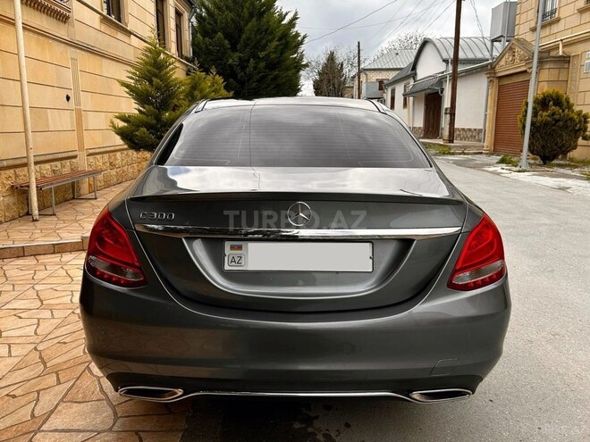 Mercedes C 300 2017, 60,000 km - 2.0 l - Bakı