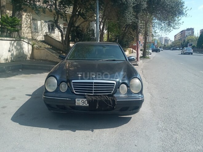 Mercedes E 220 d 1999, 564,300 km - 2.2 l - Bakı