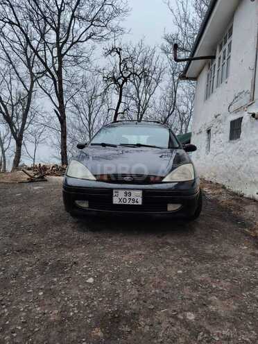 Ford Focus 2001, 275,364 km - 2.0 l - Qax