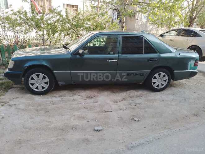 Mercedes E 220 1992, 254,733 km - 2.2 л - Sumqayıt