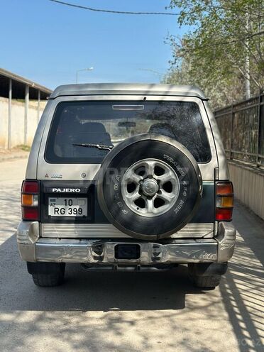 Mitsubishi Pajero 1992, 374,502 km - 2.5 л - Bakı