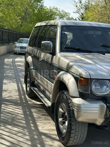 Mitsubishi Pajero 1992, 374,502 km - 2.5 л - Bakı