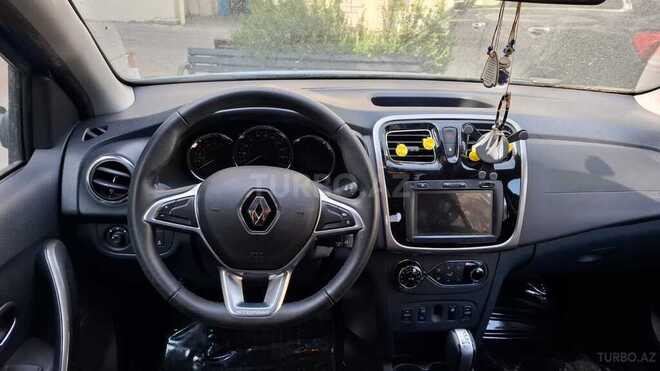 Renault Sandero Stepway 2022, 22,300 km - 1.6 l - Bakı