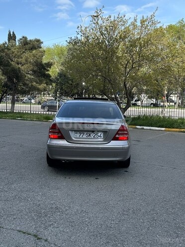 Mercedes C 240 2004, 230,000 km - 2.4 l - Bakı