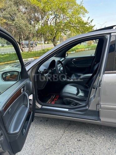 Mercedes C 240 2004, 230,000 km - 2.4 l - Bakı