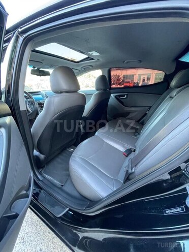 Hyundai Elantra 2015, 186,000 km - 1.8 л - Bakı