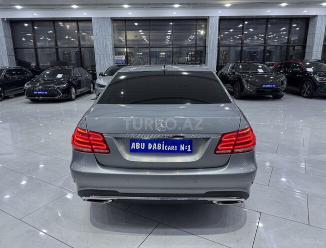 Mercedes E 250 2013, 137,600 km - 2.0 l - Bakı