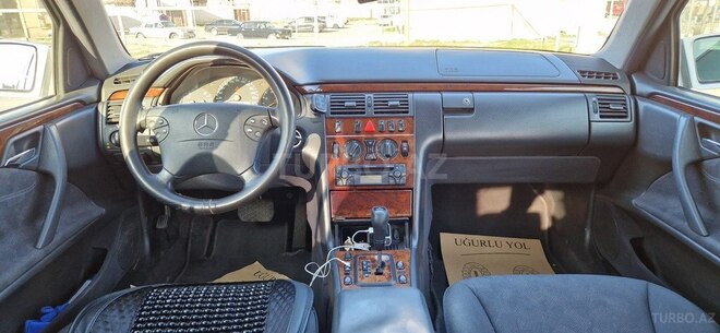 Mercedes E 220 d 2000, 190,000 km - 2.2 l - Bakı