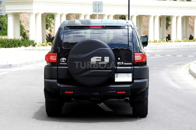 Toyota FJ Cruiser 2008, 218,100 km - 4.0 л - Bakı