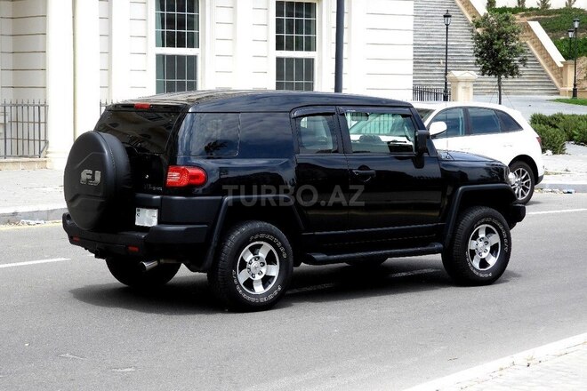 Toyota FJ Cruiser 2008, 218,100 km - 4.0 л - Bakı