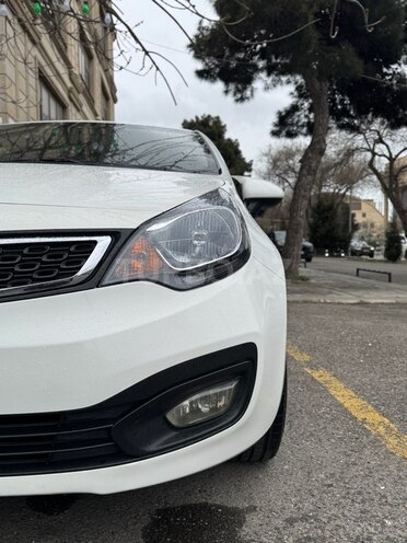Kia Rio 2012, 360,000 km - 1.4 l - Bakı