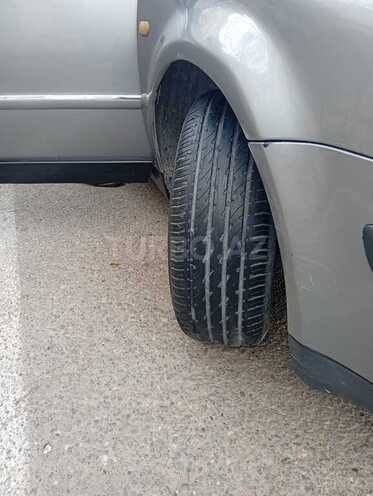 Volkswagen Passat 2002, 229,549 km - 1.8 l - Bakı