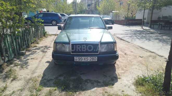 Mercedes E 220 1992, 254,733 km - 2.2 л - Sumqayıt