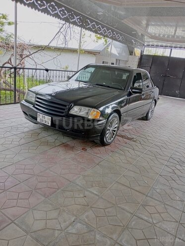 Mercedes C 230 2000, 340,000 km - 2.3 л - Bakı
