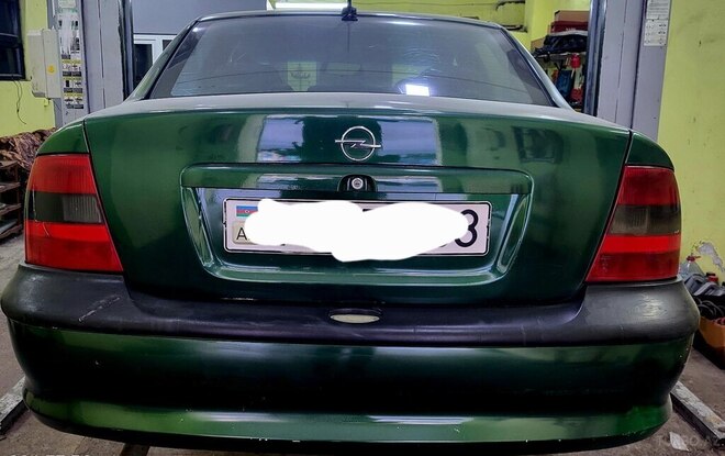 Opel Vectra 1997, 298,523 km - 1.6 l - Bakı