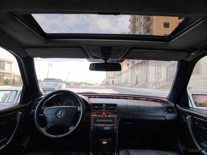 Mercedes C 240 1998, 327,472 km - 2.4 l - Xırdalan