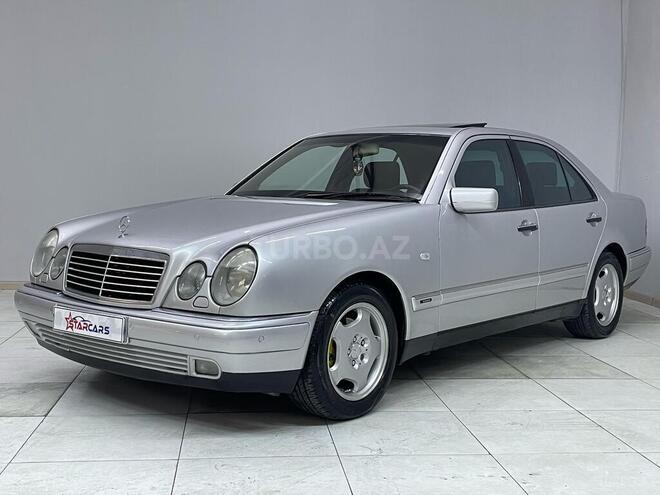 Mercedes E 240 1999, 194,498 km - 2.4 л - Sumqayıt