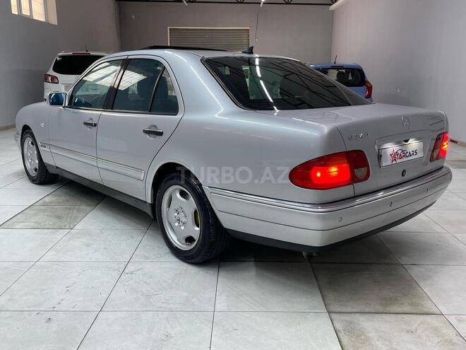Mercedes E 240 1999, 194,498 km - 2.4 л - Sumqayıt