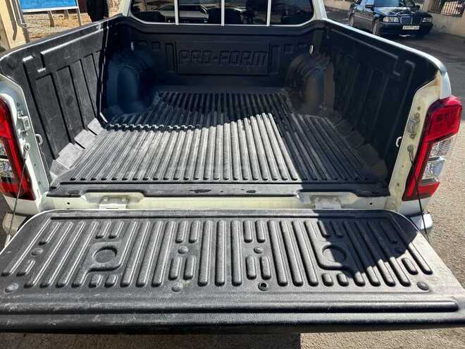 Mitsubishi L200 2021, 73,000 km - 2.4 л - Gəncə