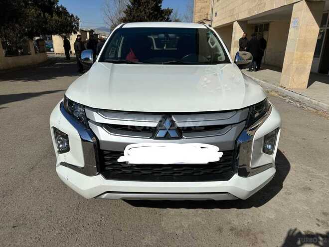 Mitsubishi L200 2021, 73,000 km - 2.4 л - Gəncə