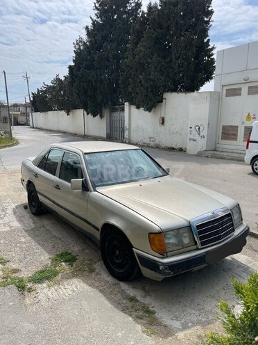 Mercedes E 230 1989, 300,000 km - 2.3 l - Bakı