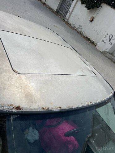 Mercedes E 230 1989, 300,000 km - 2.3 l - Bakı