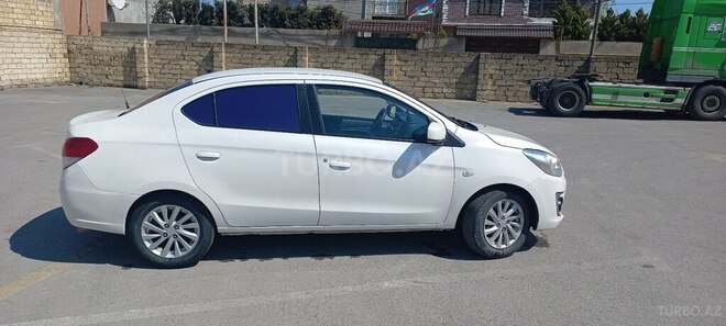 Mitsubishi Attrage 2014, 315,000 km - 1.2 л - Bakı