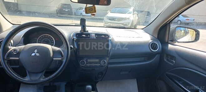 Mitsubishi Attrage 2014, 315,000 km - 1.2 л - Bakı