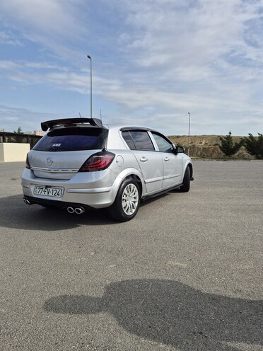 Opel Astra 2006, 220,000 km - 1.4 l - Bakı