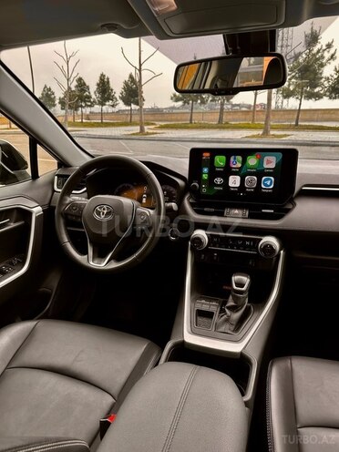 Toyota RAV4 2023, 27,678 km - 2.0 л - Bakı