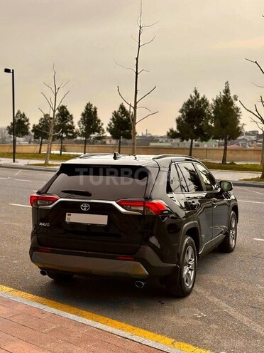 Toyota RAV4 2023, 27,678 km - 2.0 л - Bakı