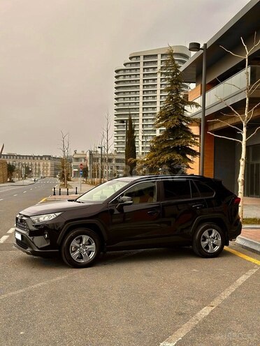Toyota RAV4 2023, 27,678 km - 2.0 л - Bakı