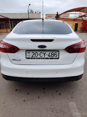 Ford Focus 2014, 300,000 km - 1.6 л - Gəncə