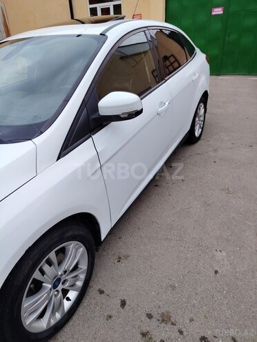 Ford Focus 2014, 300,000 km - 1.6 л - Gəncə
