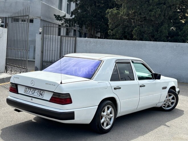 Mercedes E 200 d 1990, 198,512 km - 2.0 l - Xırdalan