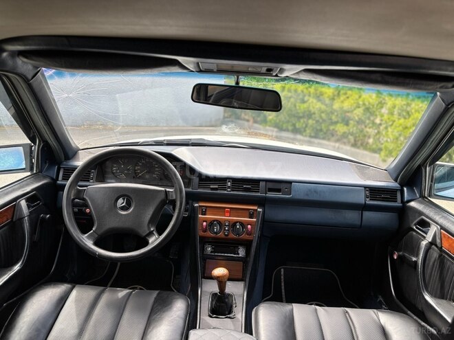 Mercedes E 200 d 1990, 198,512 km - 2.0 l - Xırdalan