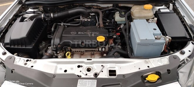 Opel Astra 2005, 224,000 km - 1.4 l - Gəncə
