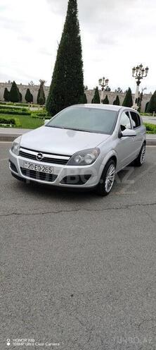 Opel Astra 2005, 224,000 km - 1.4 l - Gəncə