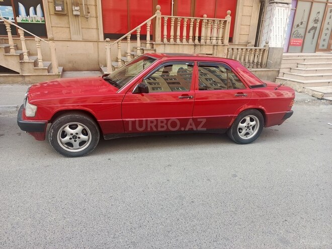 Mercedes 190 1992, 215,000 km - 2.0 l - Bakı