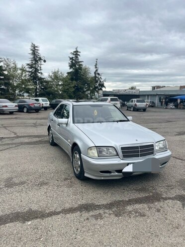 Mercedes C 200 d 1999, 679,000 km - 2.2 l - Gəncə