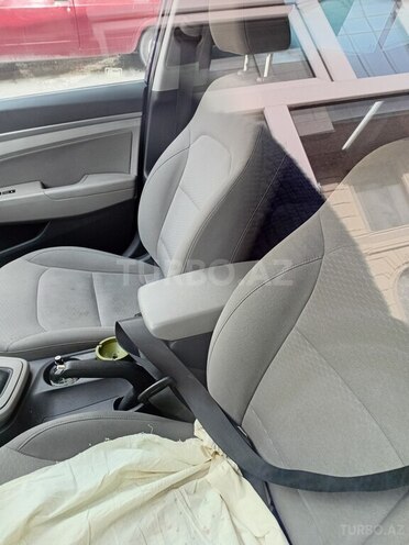 Hyundai Elantra 2020, 160,934 km - 2.0 л - Bakı