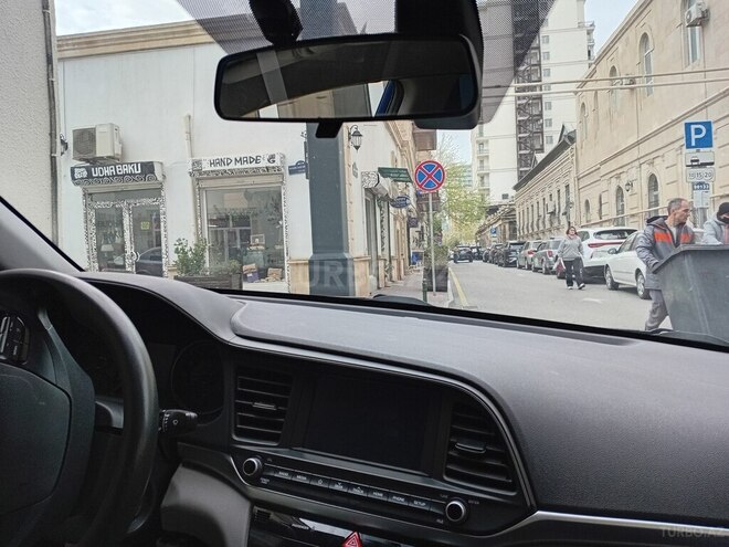 Hyundai Elantra 2020, 160,934 km - 2.0 л - Bakı