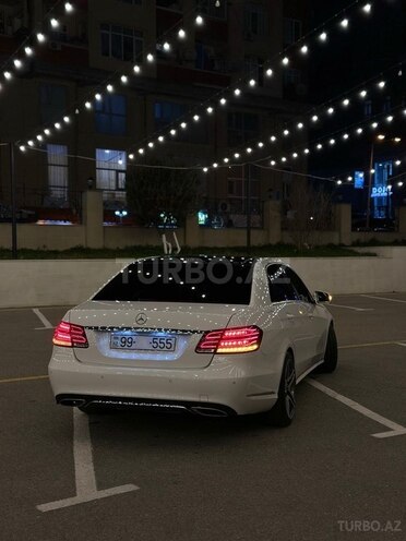 Mercedes E 220 d 2013, 181,000 km - 2.2 л - Bakı